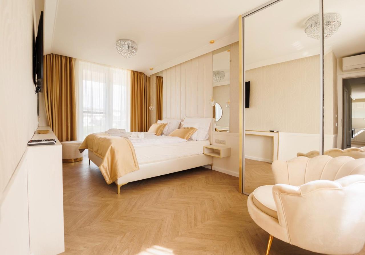 Gold Wave Apartments Siofok Ngoại thất bức ảnh